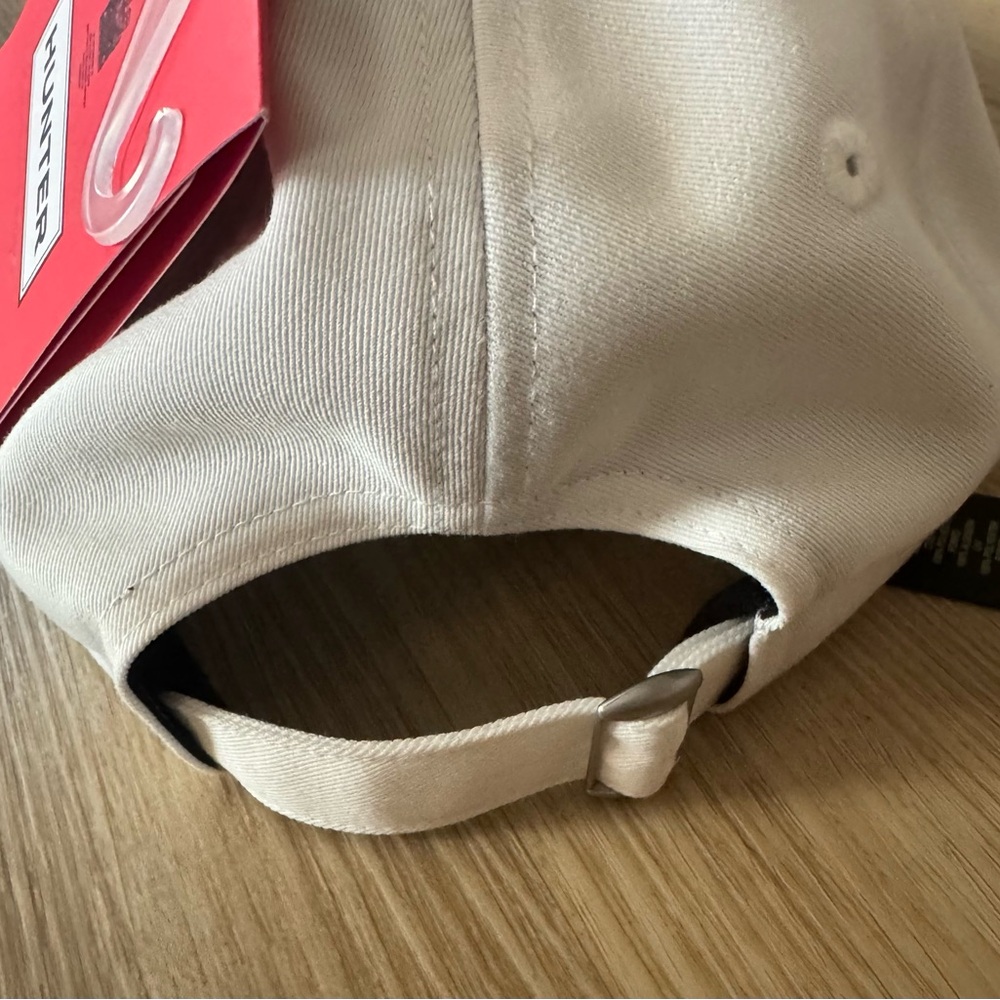 HUNTER White Hat-size OS. NWT. - Picture 3 of 4